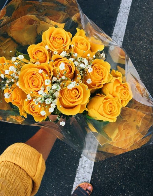 Ramo de flores amarillas: una explosión de alegría y vitalidad - Floreate